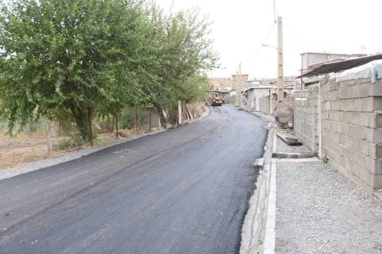 آسفالت معابر روستای شیخ صله به اتمام رسید