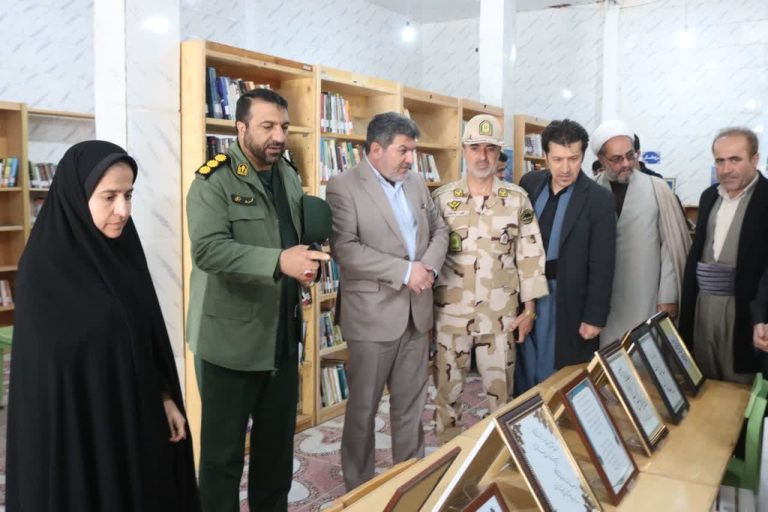 بازدید اعضای شورای اداری ثلاث از نمایشگاه خوشنویسی