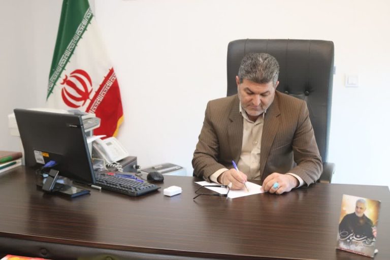  پیام تبریک فرماندار شهرستان ثلاث باباجانی به مناسبت ایامالله دهه فجر