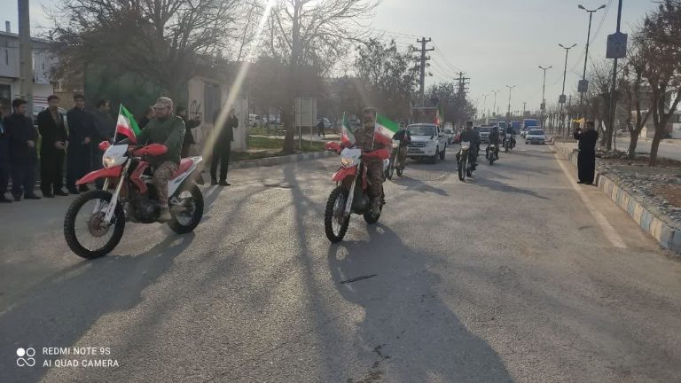 رژه موتوری نیروهای مسلح در ثلاث باباجانی برگزار شد