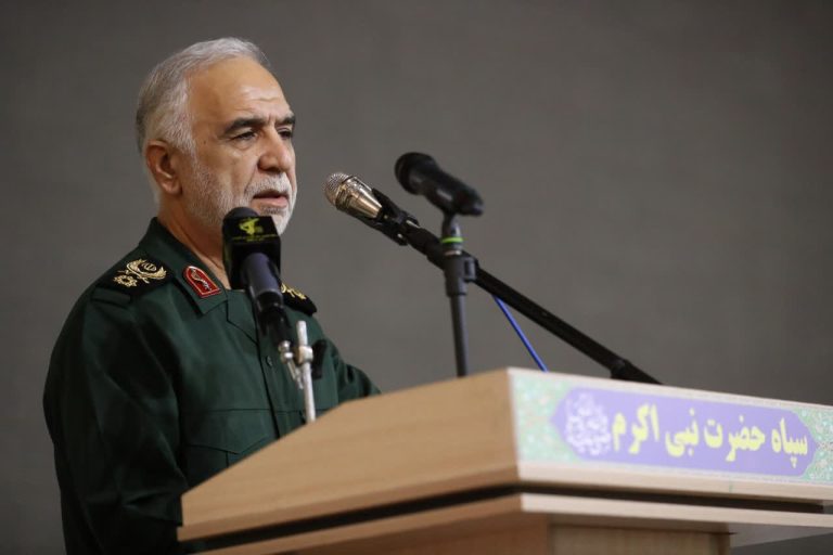 گروه های جهادی یکی از بزرگترین مولفه های قدرت نظام اند