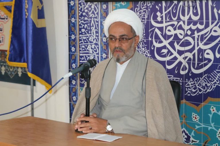 پیام تبریک مسئول دفترنمایندگی ولی فقیه سپاه ناحیه شهرستان ثلاث باباجانی به مناسبت هفته معلم و هفته عقیدتی سیاسی