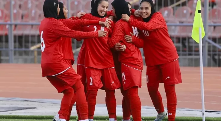 دختران فوتبالیست ایران قهرمان کافا شدند