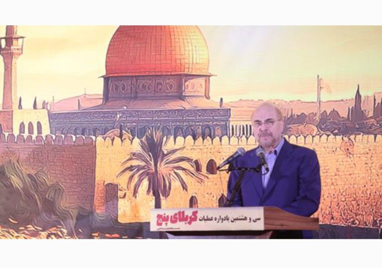 دکتر قالیباف در یادواره شهدای کربلای پنج دکتر قالیباف در یادواره کربلا پنج