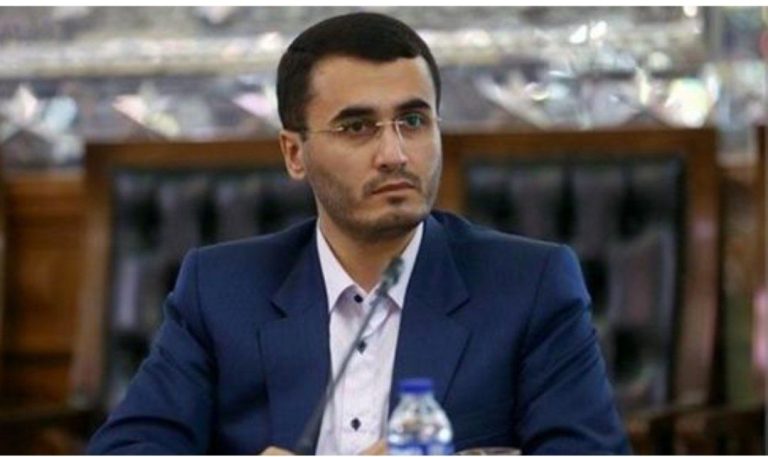 عضو هیات رئیسه مجلس با اشاره به نشت با معاونین وزارت اقتصاد و نیر و مطرح کرد. روح الله متفکر آزاد