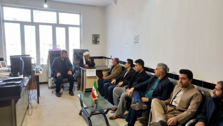 برگزاری نشست جهاد تبیین بمناسبت ولادت امام علی( علیه السلام ) در شهرستان ثلاث باباجانی